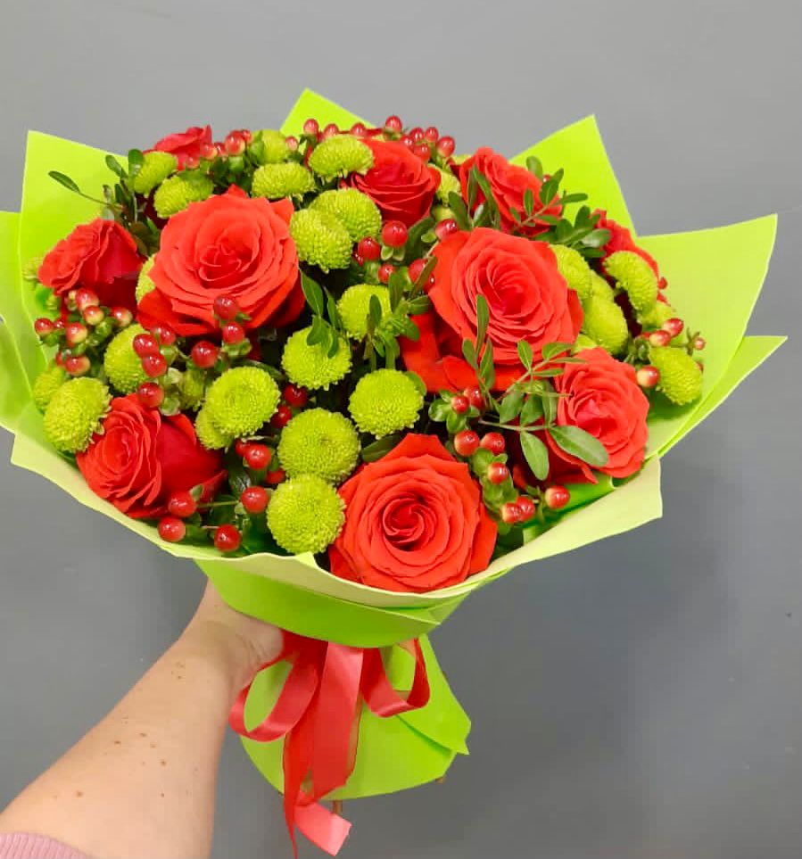 Букет признание в Петушках Букет цветов из: Хризантемы и Розы в Петушках