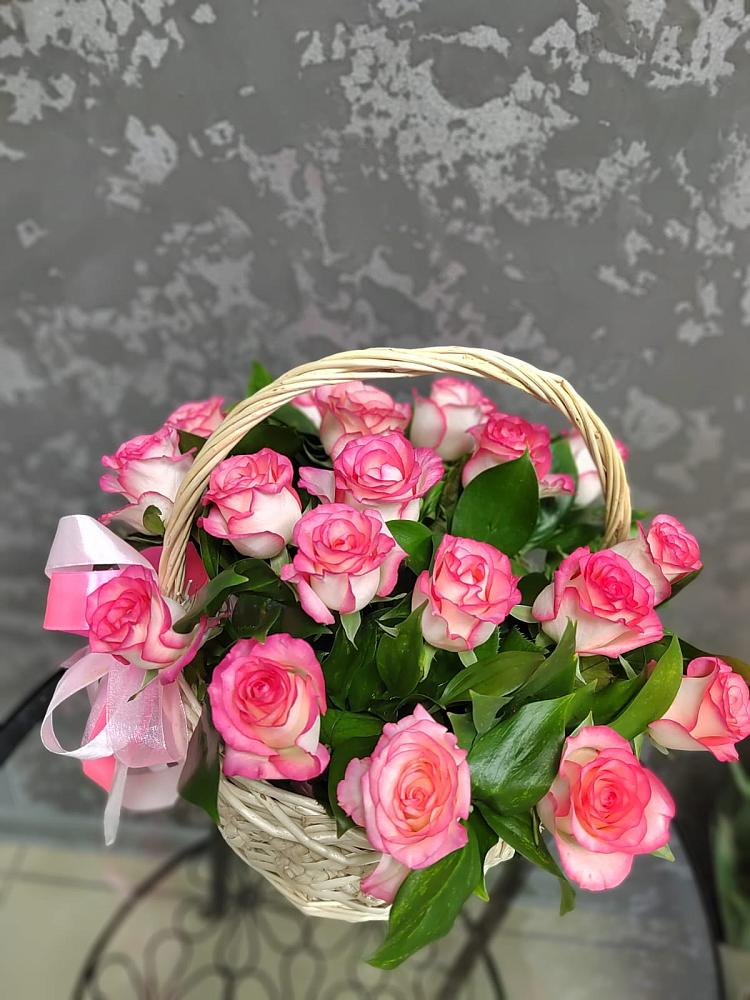 Композиция французская провинция в Петушках Цветочная композиция из Розы в корзине в Петушках