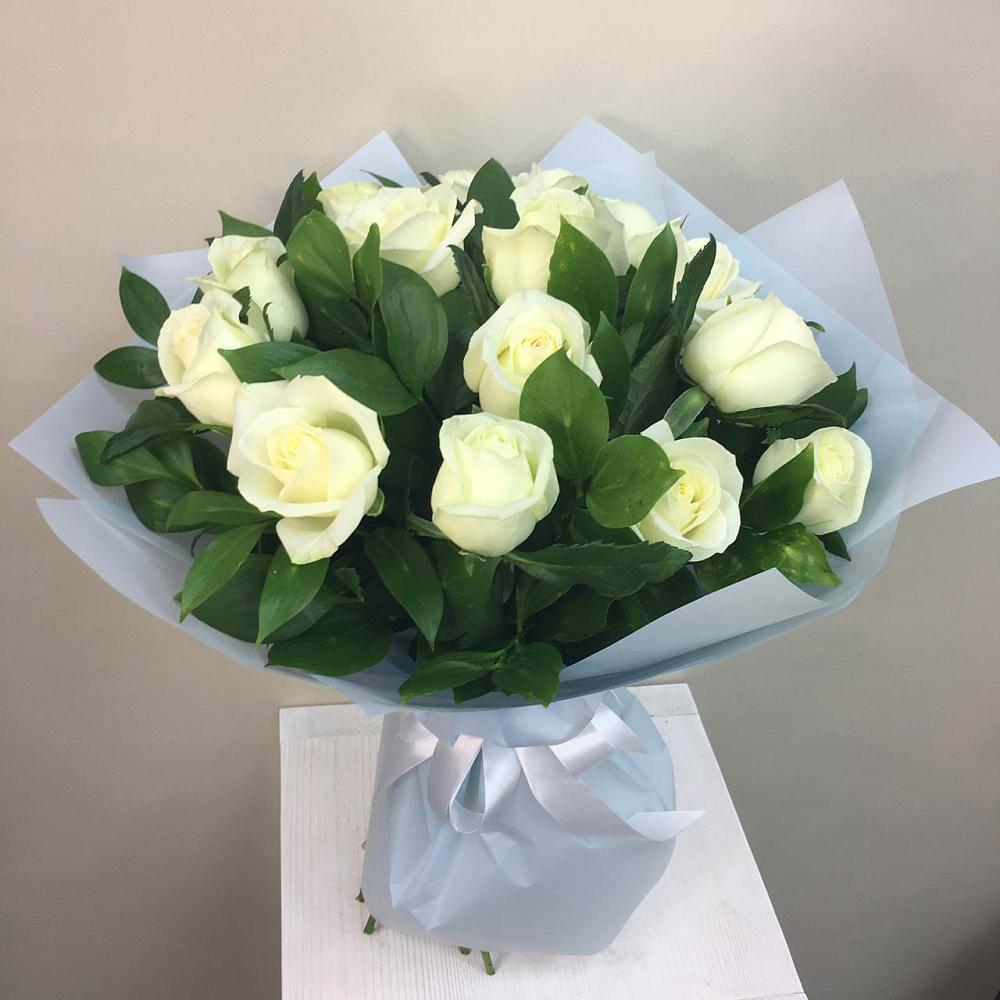 15 Белых роз Проуд в Петушках Букет 15 Белых роз Проуд в Петушках
