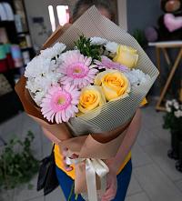 Букет цветов из:  Герберы, Розы и Хризантемы в Петушках