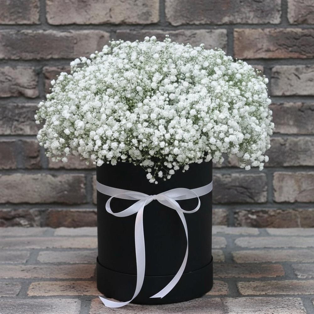 Композиция коробка гипсофил в Петушках Цветочная композиция из Гипсофила в шляпной коробке в Петушках