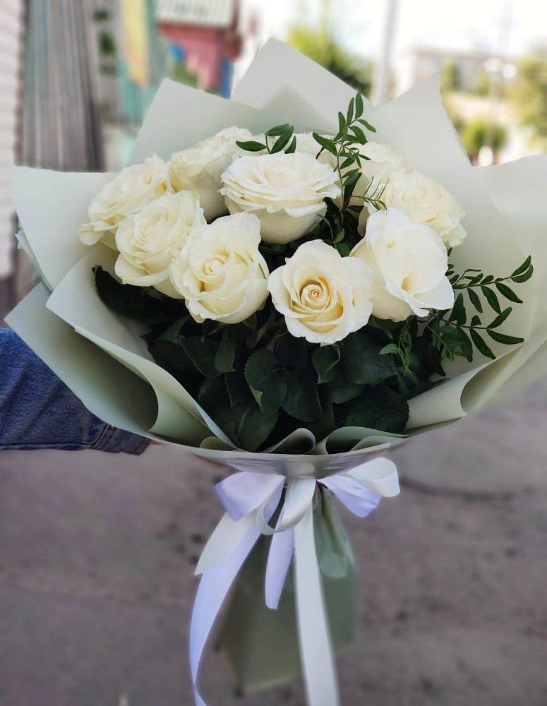 Белые розы Проуд в Петушках Букет Белые розы Проуд в Петушках