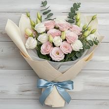 Букет шампанское в Петушках Букет цветов из:  Лизиантусы в Петушках