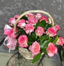 Цветочная композиция из Розы в корзине #REPLACE_PRED# Петушках
