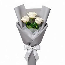 Букет 3 белые розы в Петушках Букет 3 белые розы в Петушках