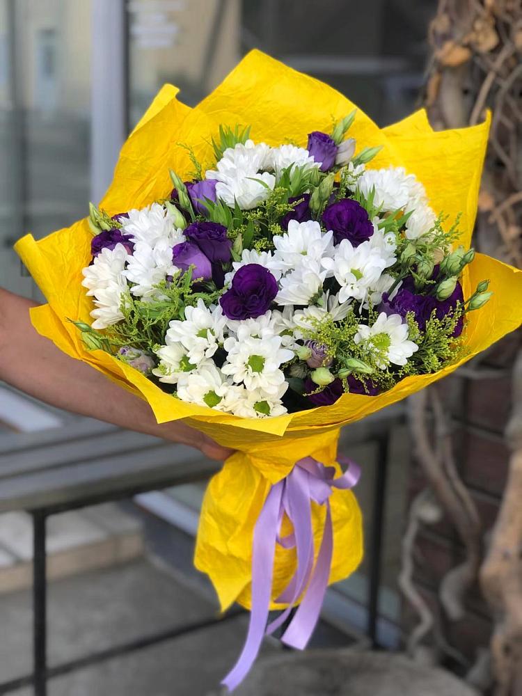 Букет облака в Петушках Букет цветов из: Ирисы, Хризантемы и Ромашки в Петушках