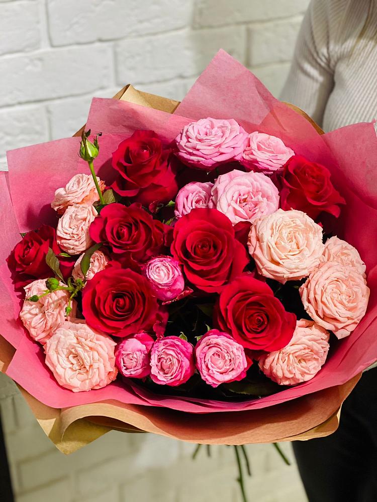 Букет Великолепный в Петушках Букет цветов из: Розы в Петушках