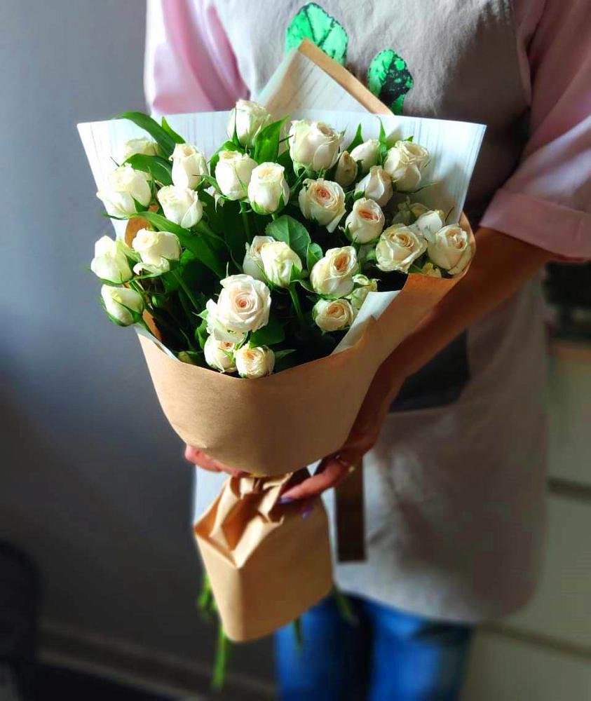 Букет хорошее настроение в Петушках Букет цветов из: Розы в Петушках