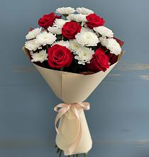 Букет романтическая гармония в Петушках Букет цветов из:  Розы и Хризантемы в Петушках