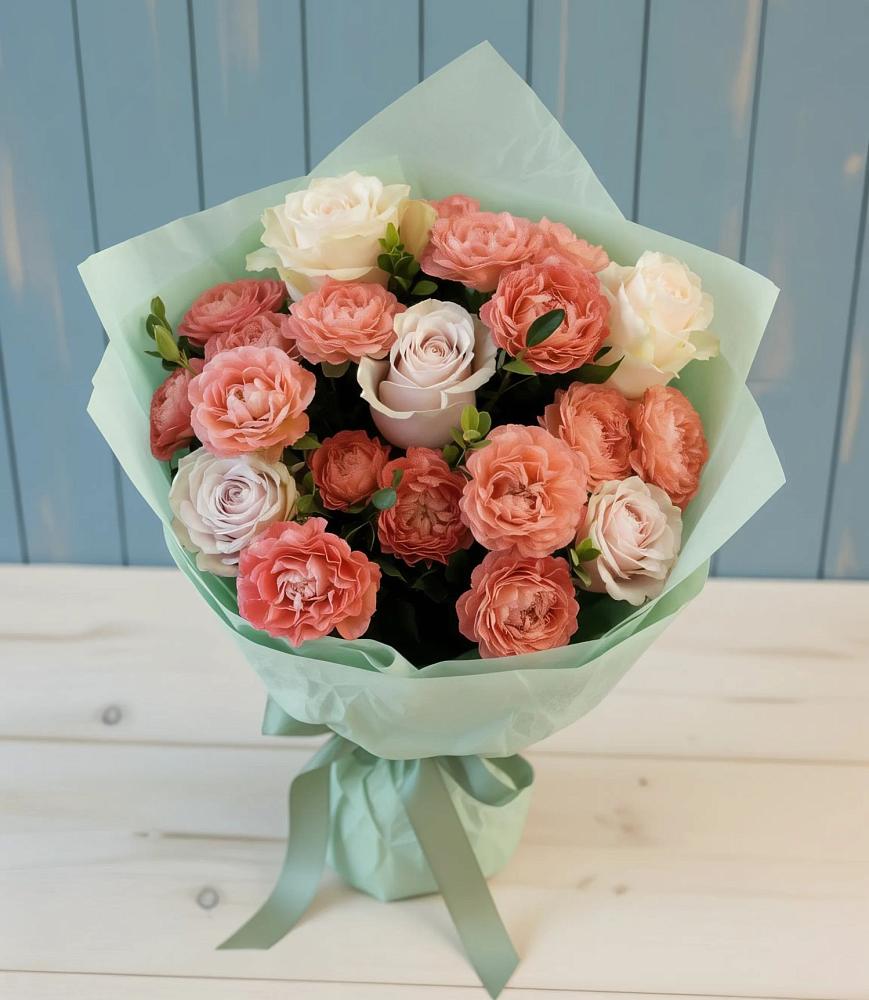 Букет влюбленный романтик в Петушках Букет цветов из: Розы в Петушках