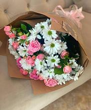 Букет Жемчужная россыпь в Петушках Букет цветов из:  Розы и Хризантемы в Петушках