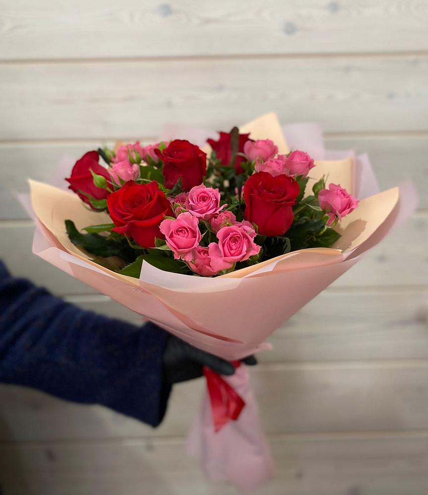 Букет тайны любви в Петушках Букет цветов из: Розы в Петушках