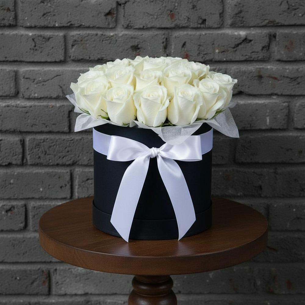 Композиция воздушная нежность в Петушках Цветочная композиция из Розы в шляпной коробке в Петушках