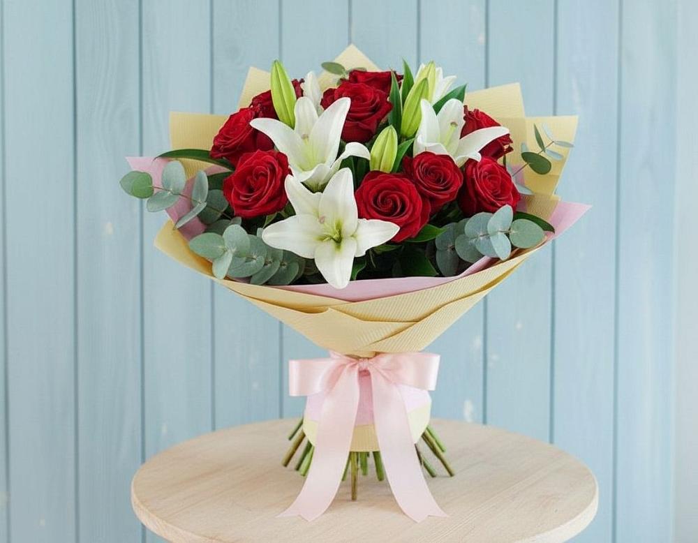 Букет цветов из: Лилии и Розы в Петушках